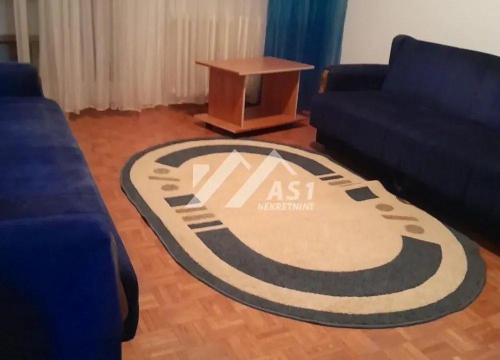 Izdavanje, dvosoban stan, 65m², Bulevar Oslobodjenja, Novi Sad Sve Podlokacije