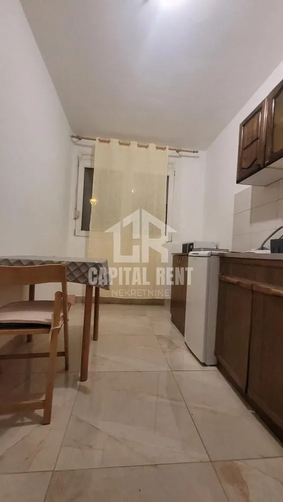 Rent, one bedroom apartment, 37m², Stari Grad, Beograd
