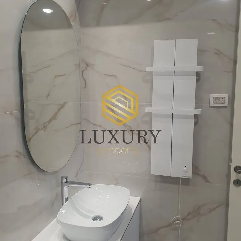 Rent, two bedroom apartment, 84m², Kod Capital Plaze, Podgorica