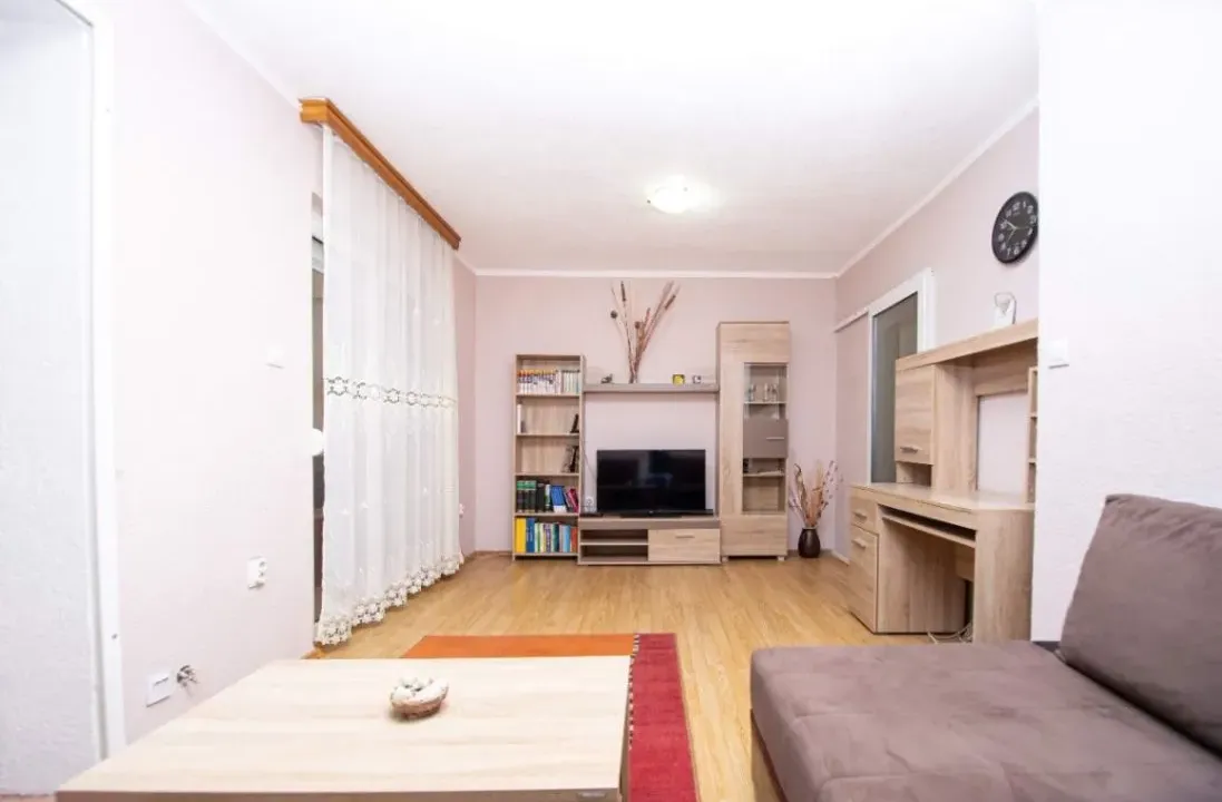 Rent, one bedroom apartment, 50m², Velji Vinogradi, Budva