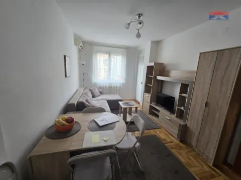 Izdavanje, jednosoban stan, 34m², Železnička Stanica, Novi Sad Sve Podlokacije - image 3