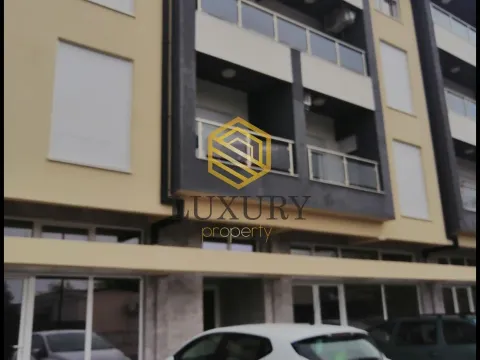 Izdavanje, jednosoban stan, 36m², Centar, Podgorica - image 9