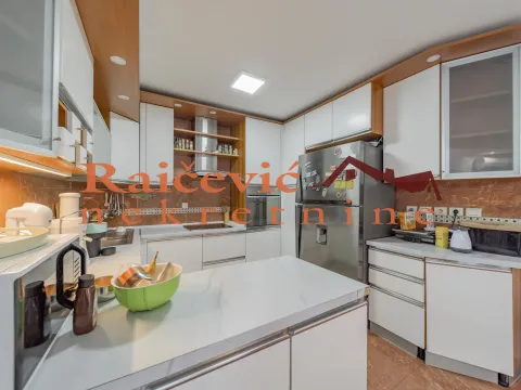 Izdavanje, kuća, 110m², Savski Venac, Beograd - image 6