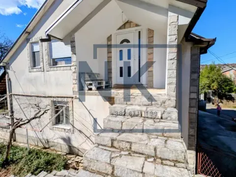 Sale, house, 350m², Vranići, Podgorica - image 2