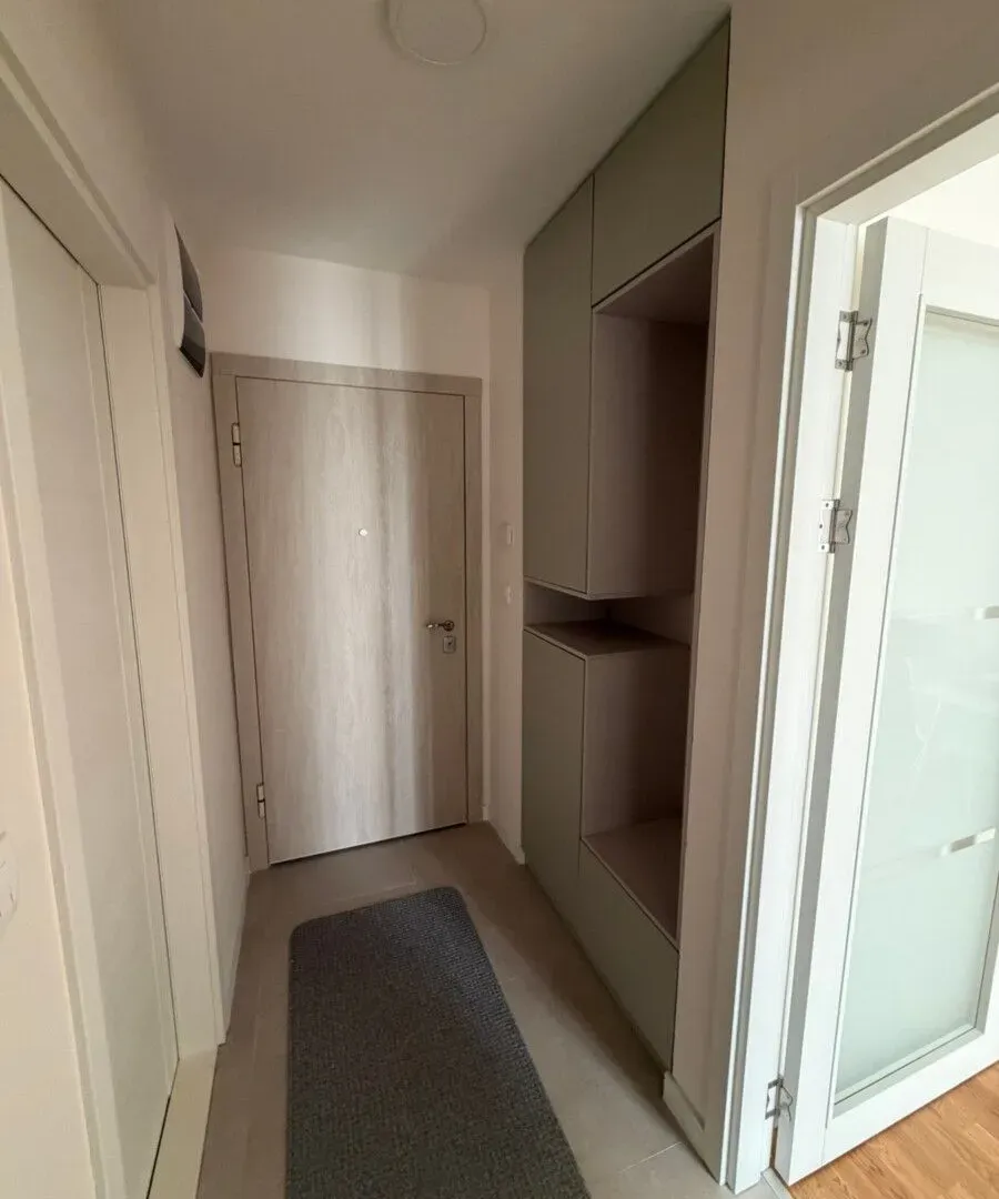 Izdavanje, jednosoban stan, 39m², Zabjelo, Podgorica