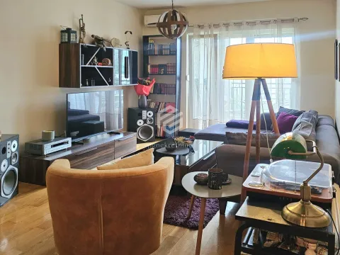 Prodaja, jednosoban stan, 52m², Blok 6, Podgorica - image 2