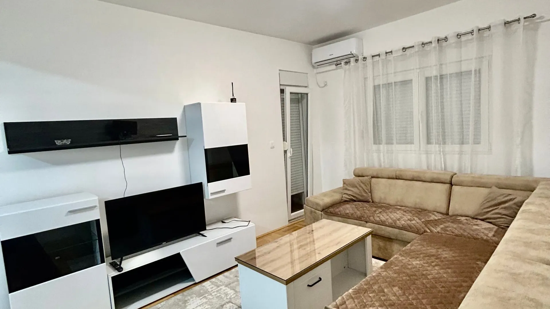 Rent, one bedroom apartment, 44m², Tuški Put, Podgorica