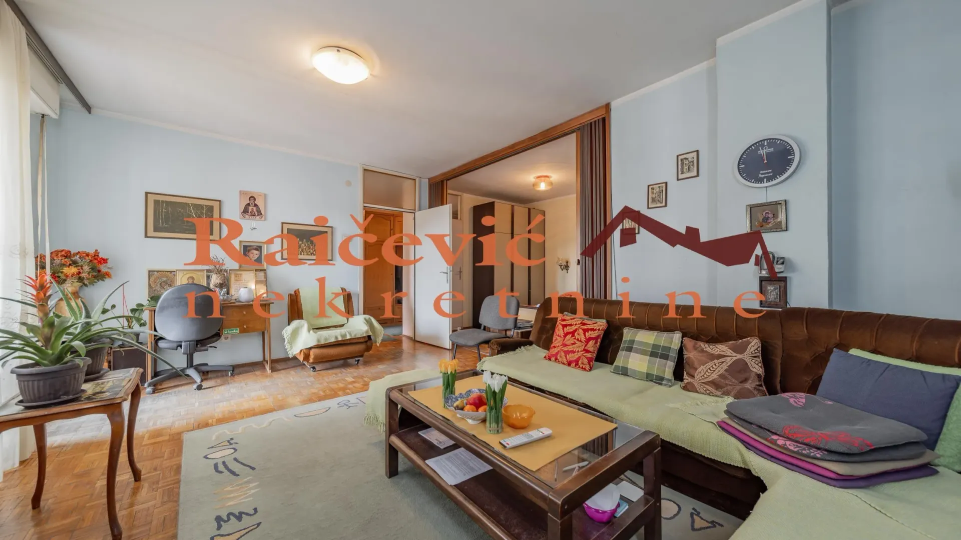 Sale, four bedroom apartment, 97m², Stari Grad, Beograd