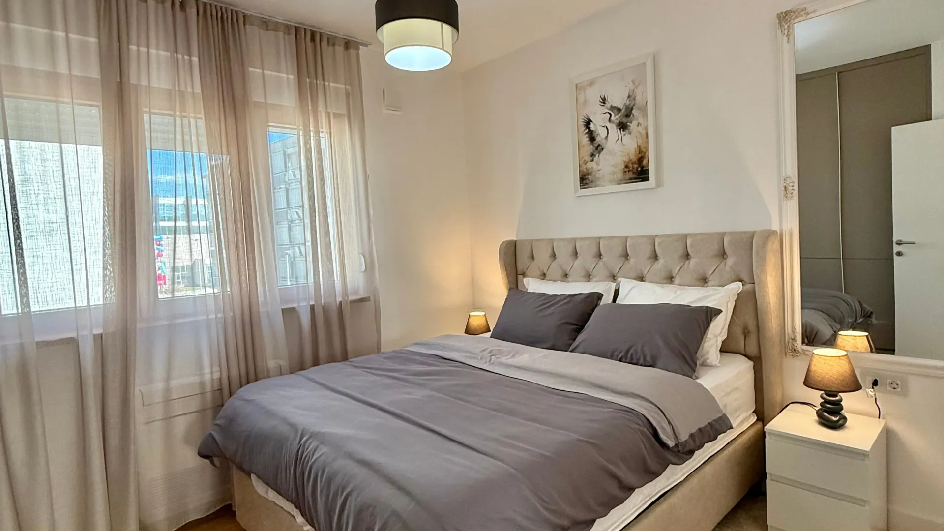 Izdavanje, jednosoban stan, 42m², Tološka šuma, Podgorica