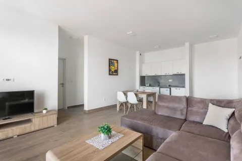 Sale, three bedroom apartment, 77m², Seoce, Budva - image 12