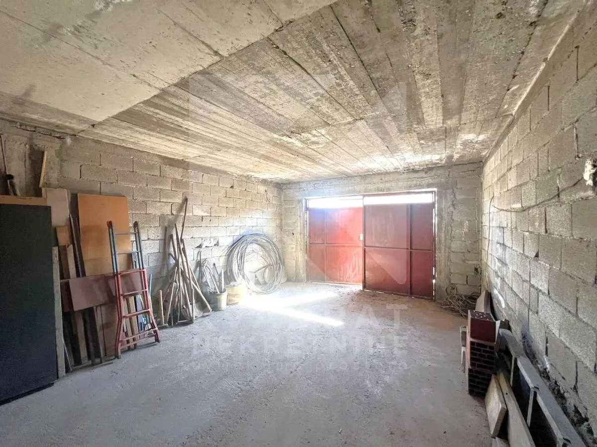 Prodaja, kuća, 159m², Malo Brdo, Podgorica