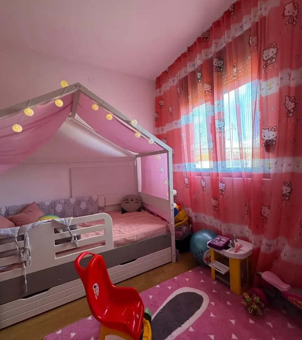Prodaja, trosoban stan, 90m², Blok 9, Podgorica