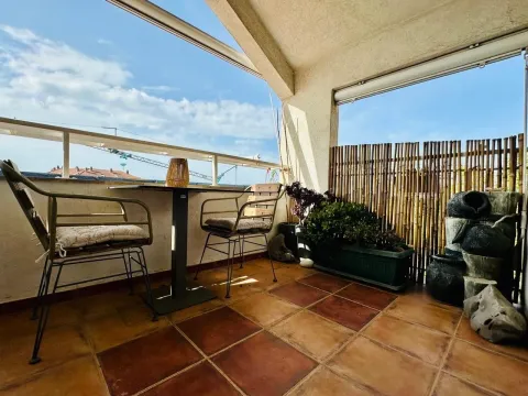 Rent, two bedroom apartment, 82m², Centar, Tivat - image 2