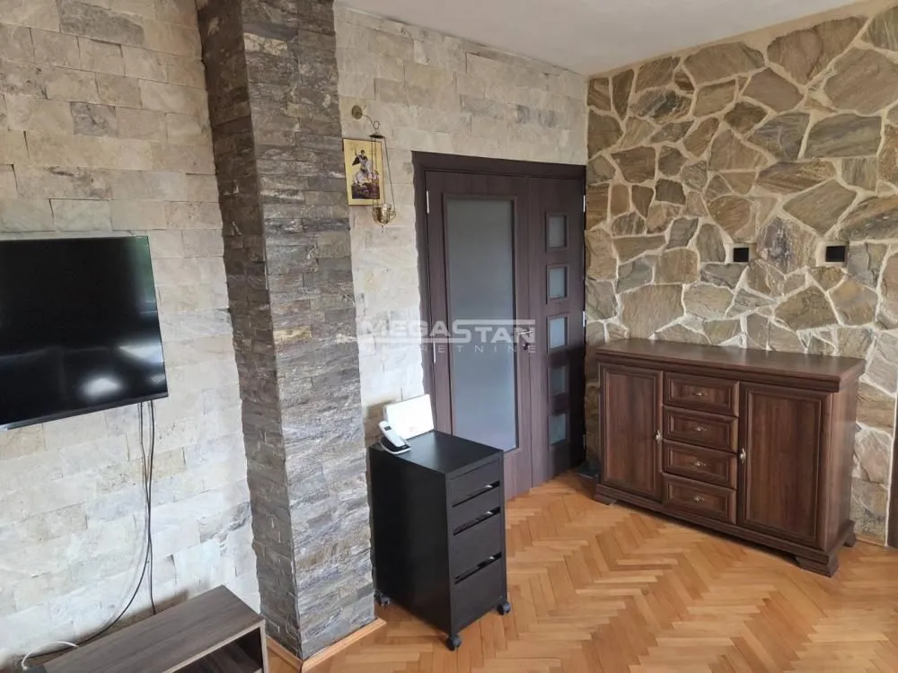 Prodaja, trosoban stan, 80m², Savski Venac, Beograd