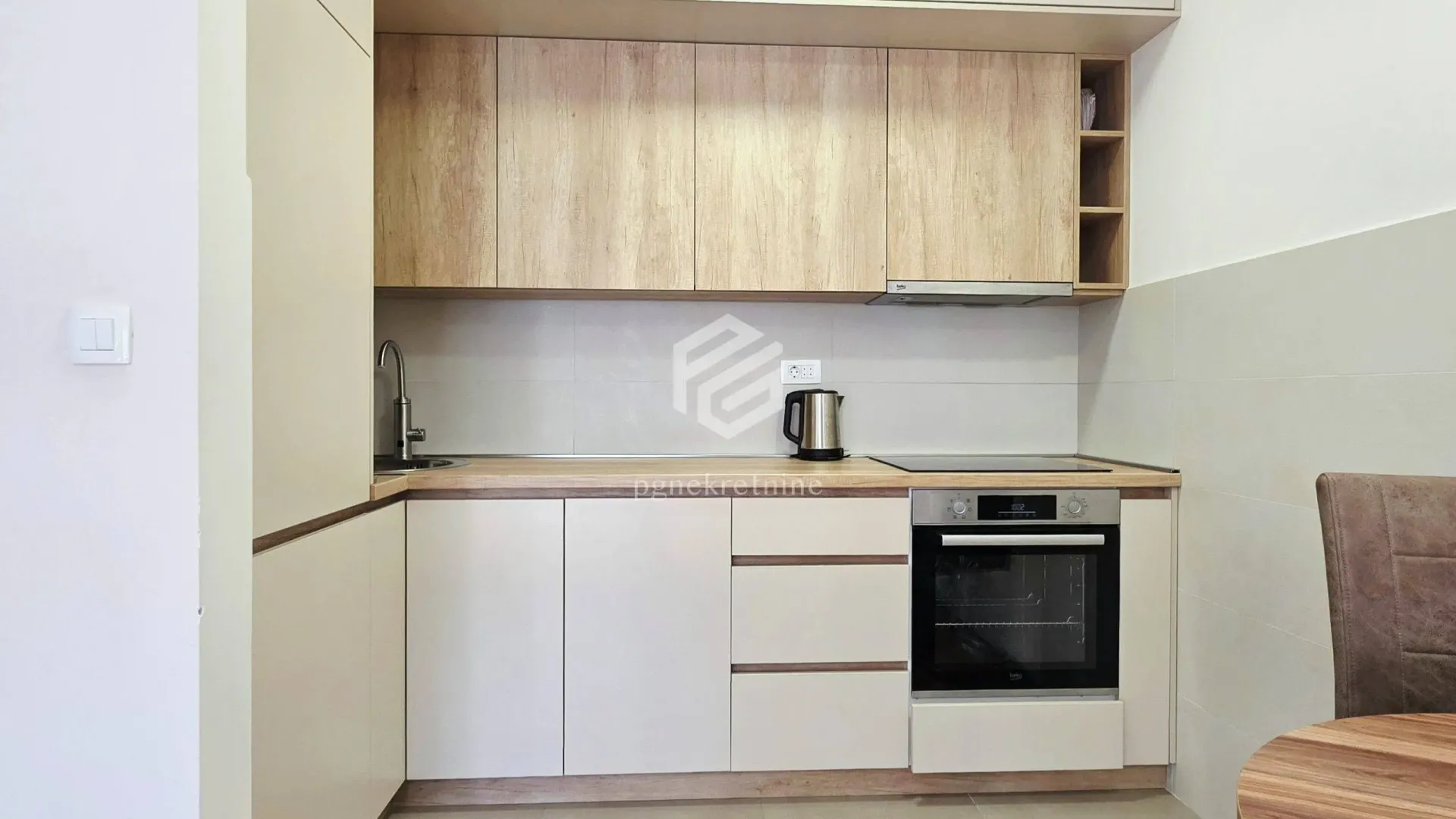 Rent, one bedroom apartment, 41m², Pobrežje, Podgorica