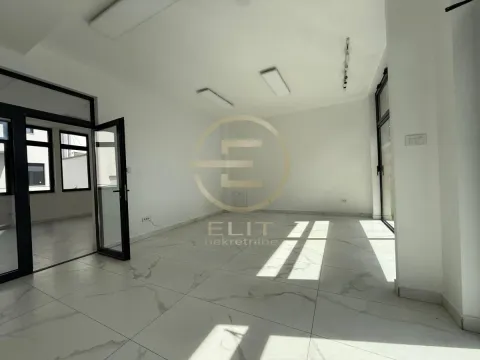 Rent, office space, 147m², Centar, Novi Sad - image 4