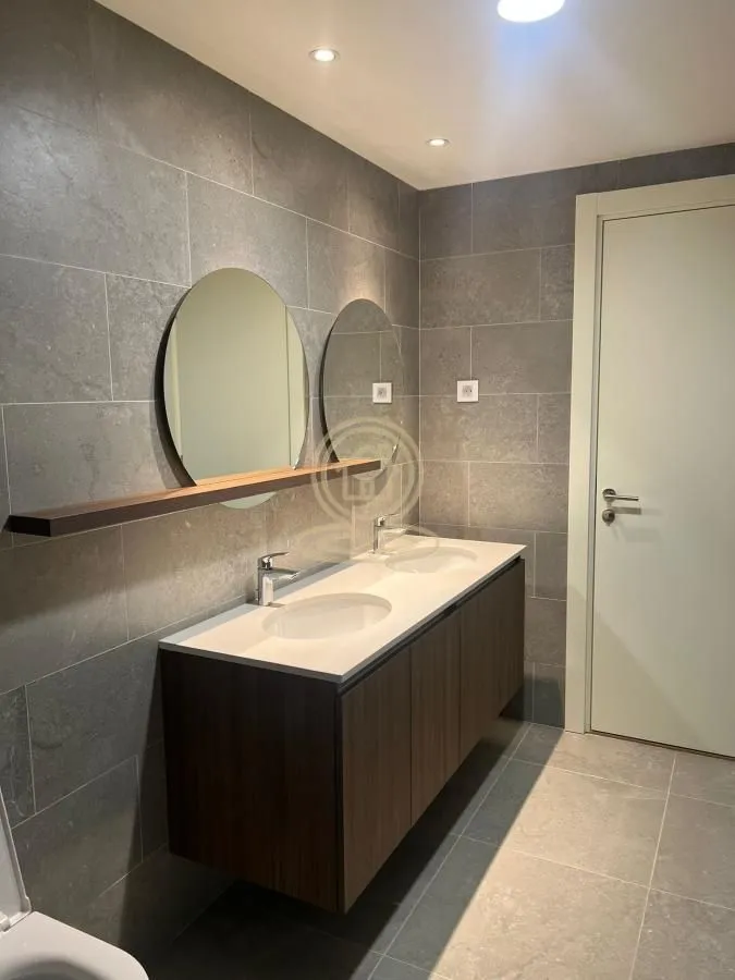 Rent, three bedroom apartment, 114m², Savski Venac, Beograd