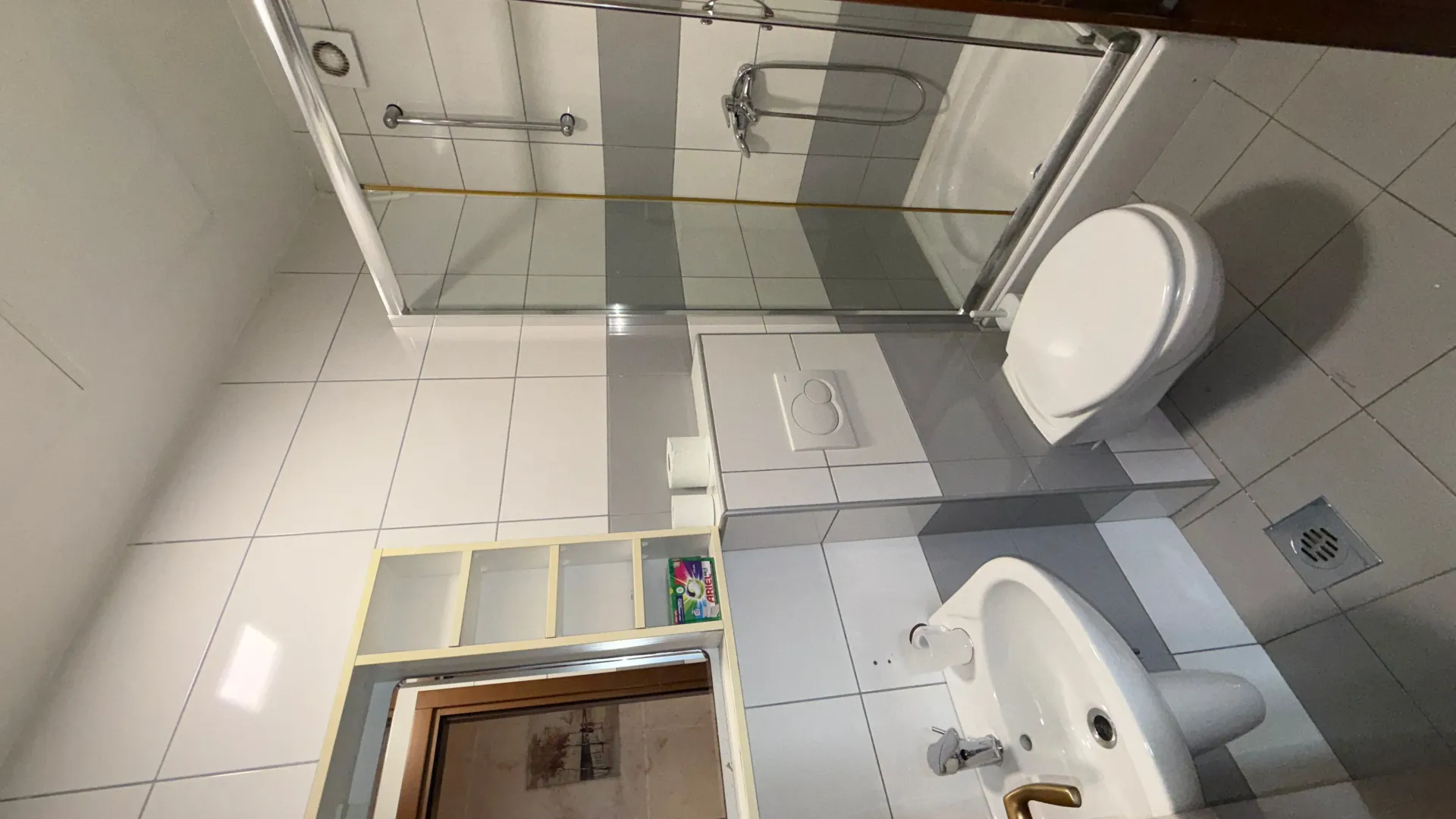 Izdavanje, dvosoban stan, 75m², Kod Big Fashion-a, Podgorica