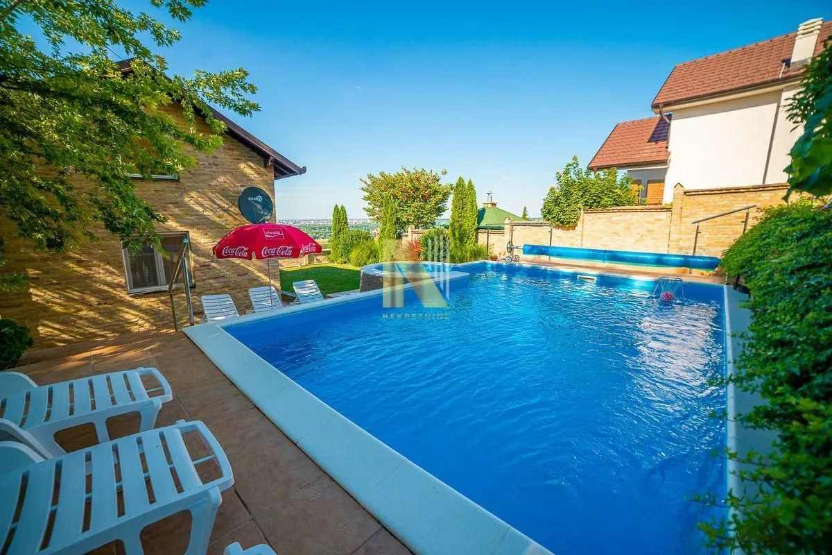 Sale, house, 140m², Beočin, Srbija