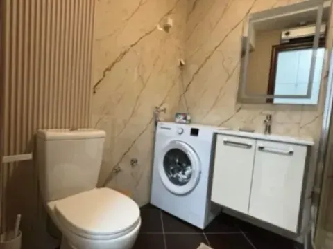 Izdavanje, dvosoban stan, 78m², City Kvart, Podgorica - image 12