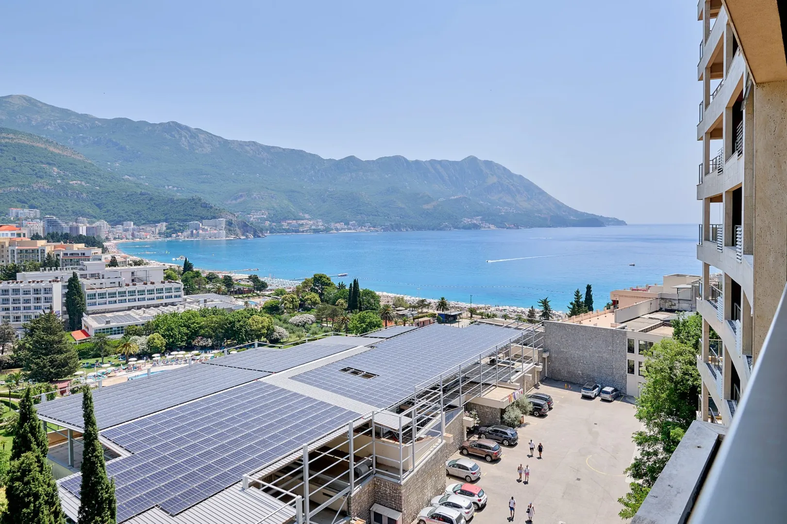 Daily-rent, two bedroom apartment, 50m², Bečići, Budva