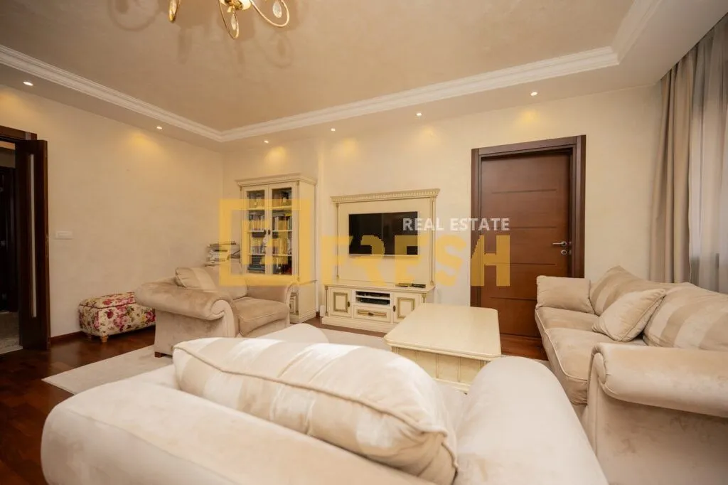 Prodaja, trosoban stan, 127m², Preko Morače, Podgorica