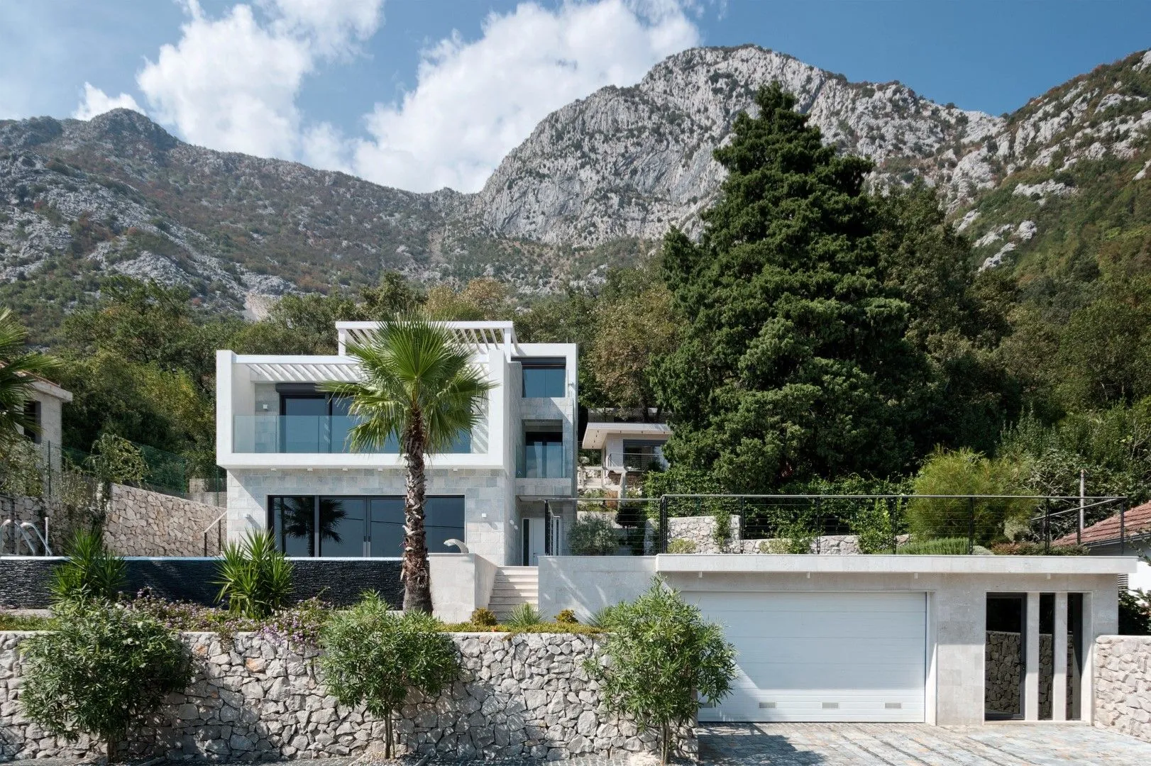 Sale, house, 669m², Strp, Kotor