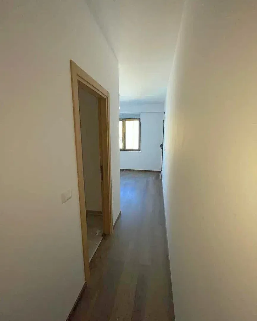 Prodaja, dvosoban stan, 80m², Pobrežje, Podgorica