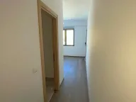 Prodaja, dvosoban stan, 80m², Pobrežje, Podgorica - image 4