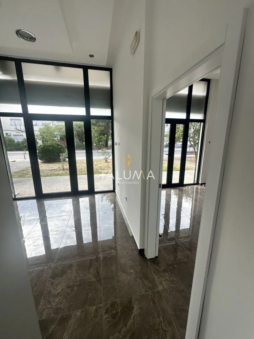 Rent, office space, 35m², Zabjelo, Podgorica