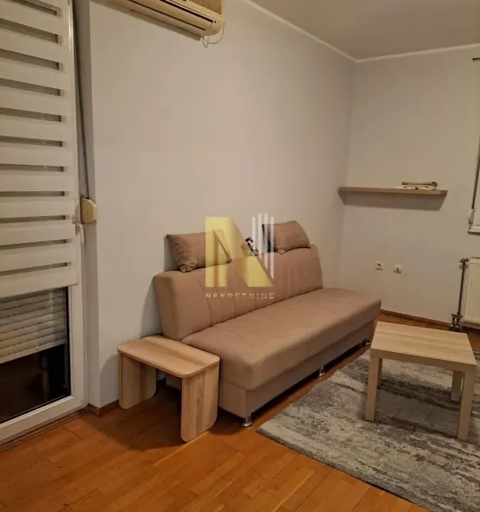 Izdavanje, dvosoban stan, 45m², Grbavica, Novi Sad Sve Podlokacije