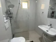 Izdavanje, jednosoban stan, 45m2, Bečići, Budva