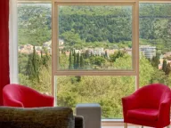 Izdavanje, jednosoban stan, 63m², Tree cane, Budva - image 2