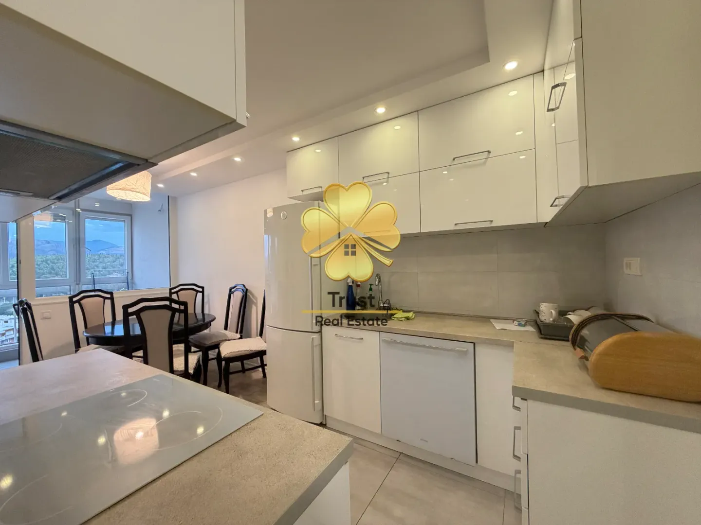 Rent, two bedroom apartment, 75m², Podgorica, Crna Gora