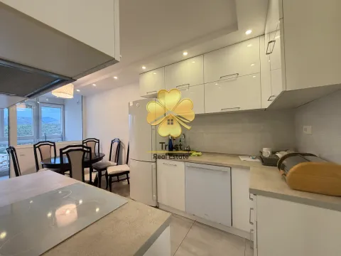Rent, two bedroom apartment, 75m², Podgorica, Crna Gora - image 3