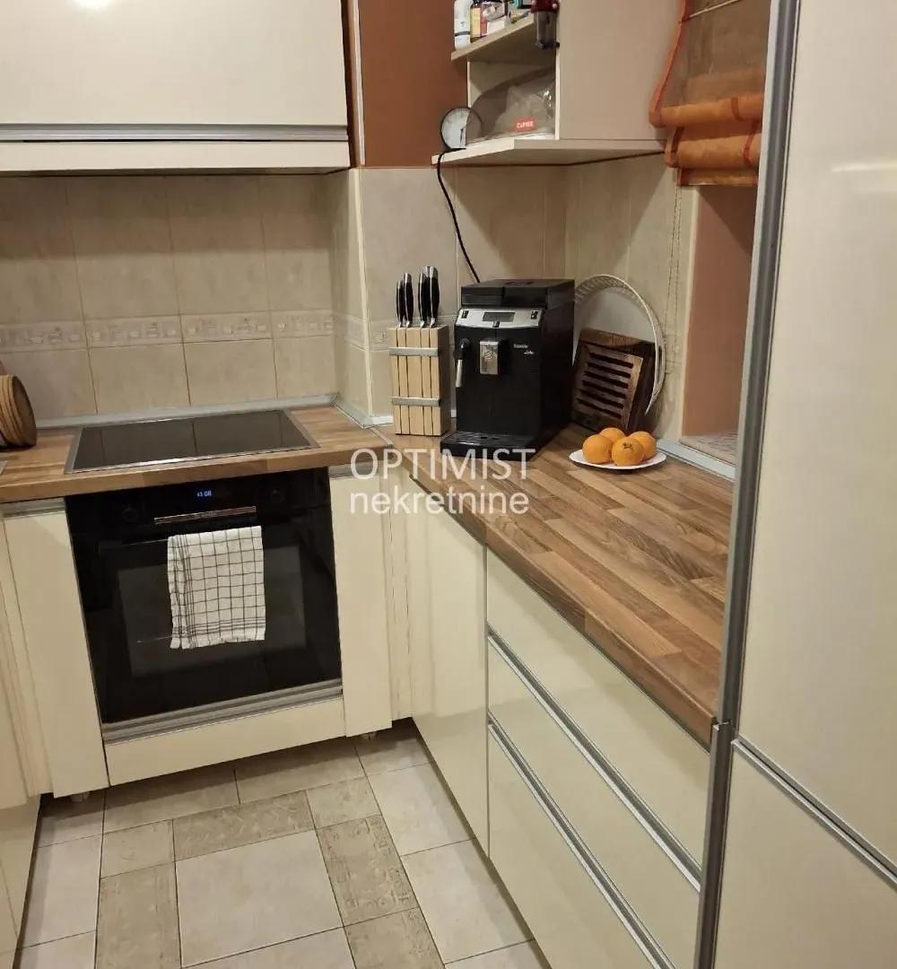 Prodaja, trosoban stan, 103m², Novi Beograd Sve Podlokacije, Beograd