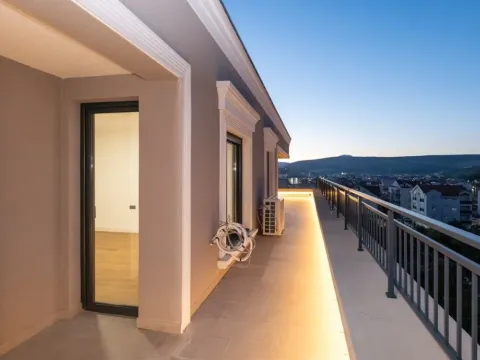 Izdavanje, trosoban stan, 163m², Preko Morače, Podgorica - image 16