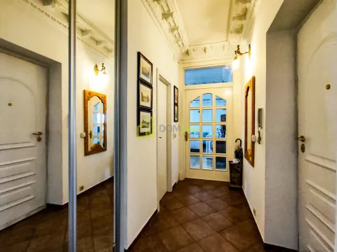 Izdavanje, dvosoban stan, 79m², Centar, Podgorica - image 22