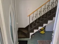 Rent, house, 105m², Tološi, Podgorica - image 7