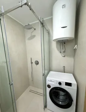 Izdavanje, jednosoban stan, 50m², City Kvart, Podgorica - image 6