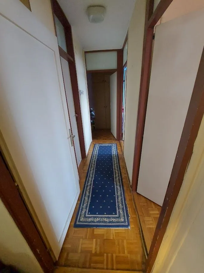Sale, four bedroom apartment, 96m², Novi Beograd Blok 19, Novi Beograd Sve Podlokacije