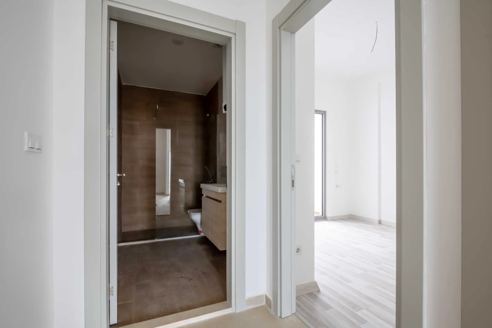 Sale, two bedroom apartment, 75m², Centar, Bar