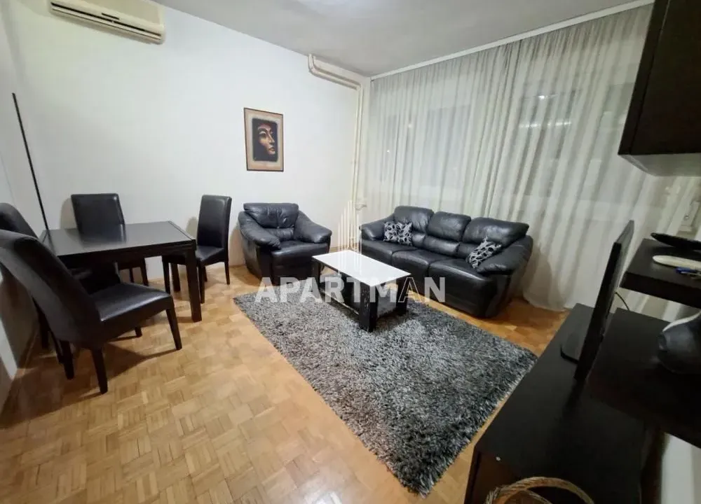 Sale, two bedroom apartment, 47m², Novi Beograd Blok 1 Fontana, Novi Beograd Sve Podlokacije