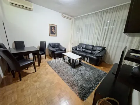 Stan in Novi Beograd Blok 1 Fontana