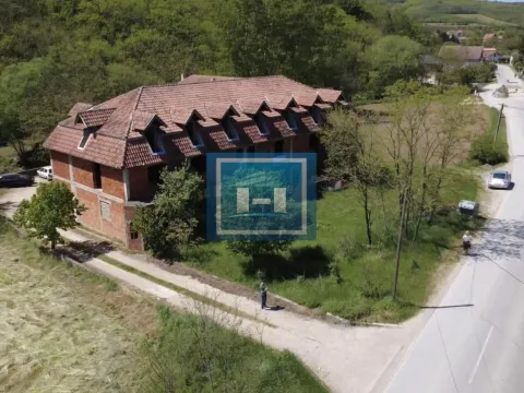 Poslovni prostor in Bagrdan