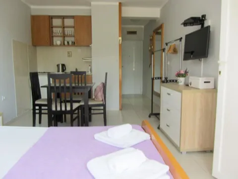 Sale, one bedroom apartment, 30m², Rafailovići, Budva - image 4