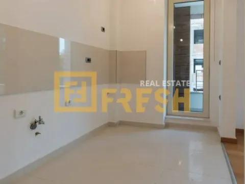 Prodaja, trosoban stan, 114m², Centar, Podgorica - image 6