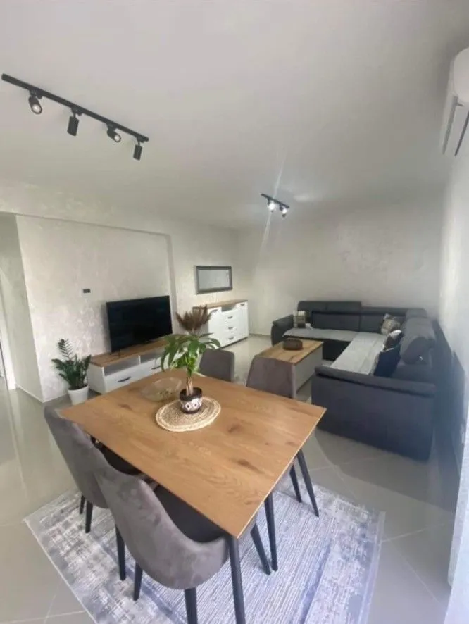 Sale, two bedroom apartment, 69m², Makedonsko naselje, Bar