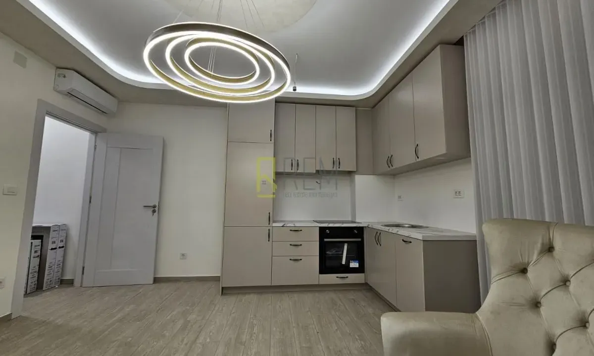 Sale, one bedroom apartment, 45m², Bečići, Budva