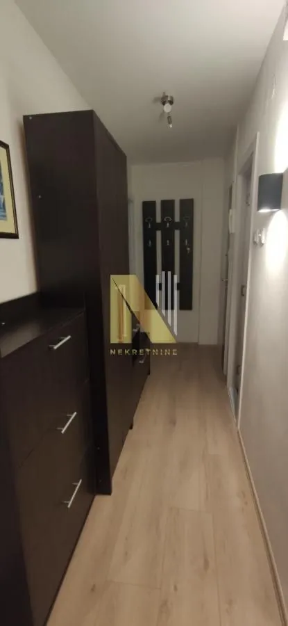 Izdavanje, dvosoban stan, 56m², Liman 2, Novi Sad Sve Podlokacije